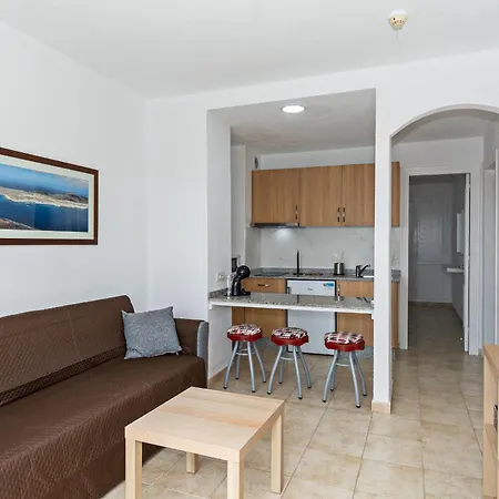 Guasimeta Duplex - Pool & Balcony Puerto del Carmen