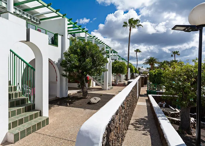 Apartment Guasimeta Duplex - Pool & Balcony Puerto del Carmen (Lanzarote)